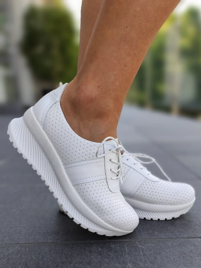 Ženske-medicinske-klompe-KD-MED-115-bijela